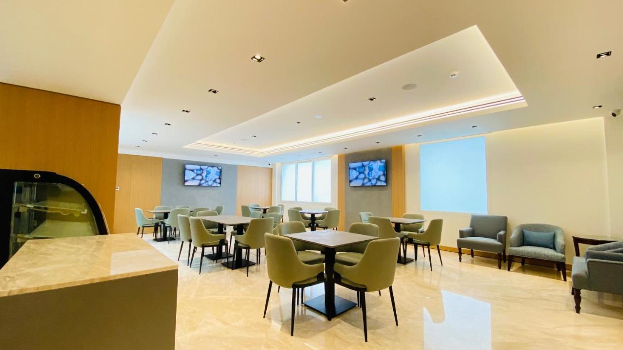 Sitara Hotel Apartment Dubaj Kültér fotó