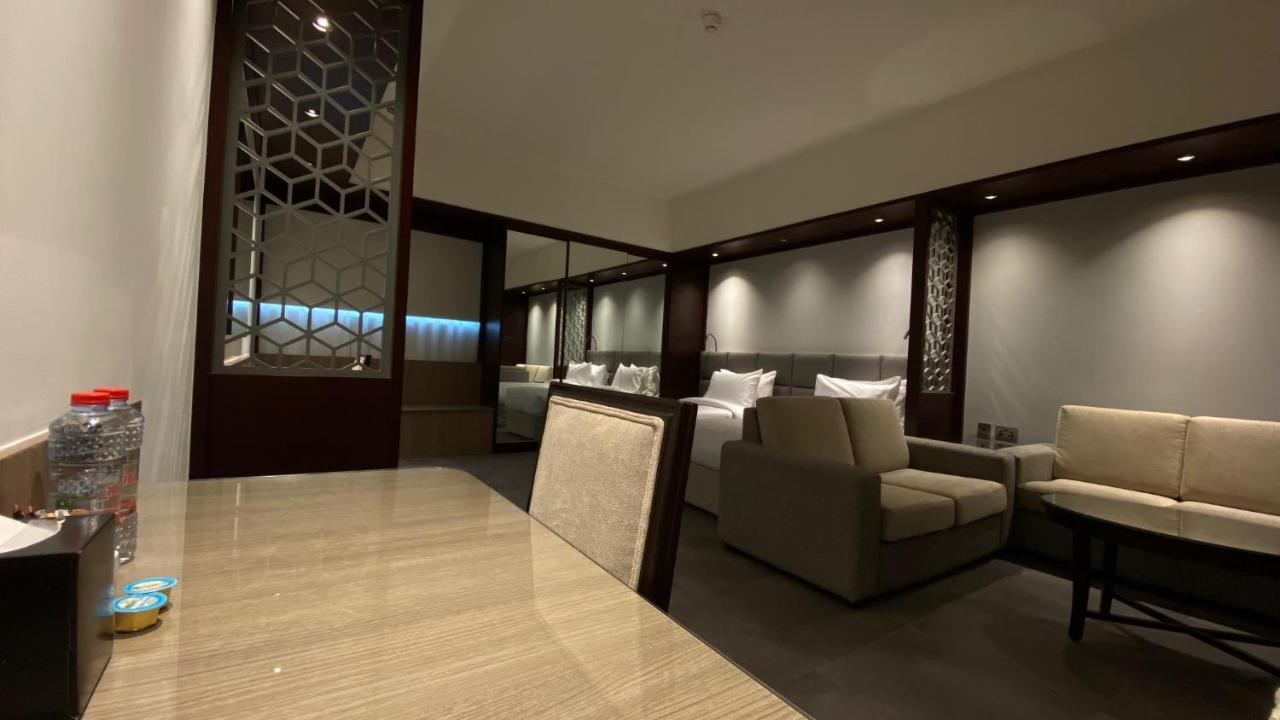 Sitara Hotel Apartment Dubaj Kültér fotó