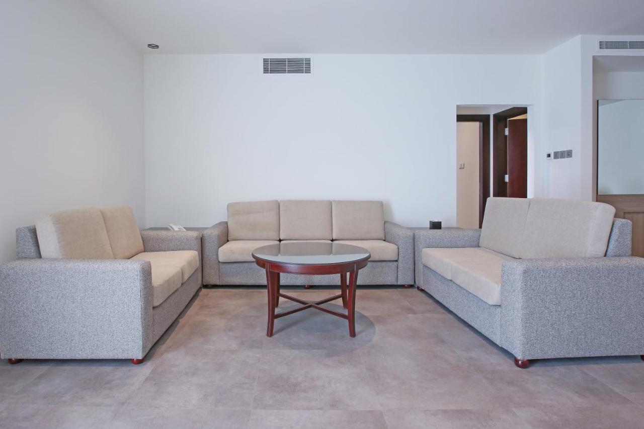 Sitara Hotel Apartment Dubaj Kültér fotó